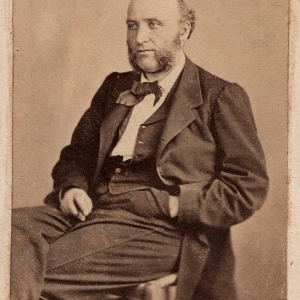 Gondran 1862 Coll MK cdv homme assis3