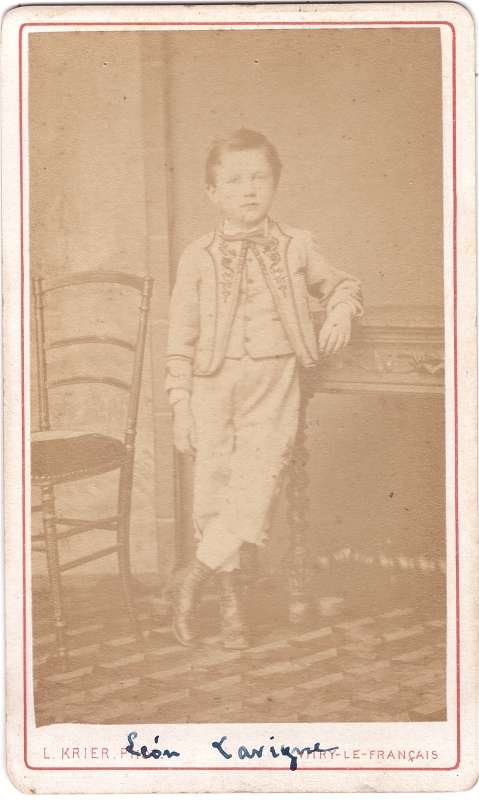 Léon Lavigne, enfant