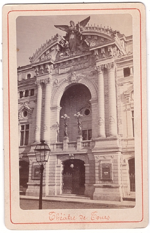 Tours - façade du Grand Théâtre