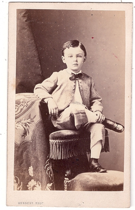 Camille Hinkelbein, enfant