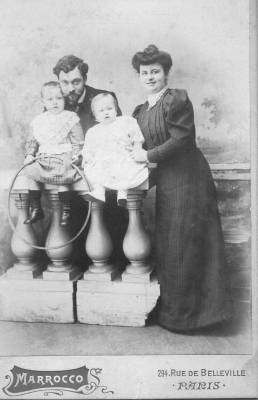 Couple et leurs deux enfants2