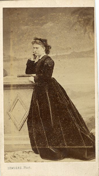 Madame Lemière, épouse du photographe