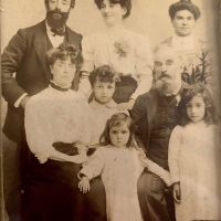 Bandelio Diaz sa femme Marie Bernardine Favey leurs enfants Lucien Jeanne et Suzanne et Celestin Favey pere de Marie Bernardine