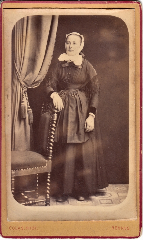 Portrait de Reine Lesage