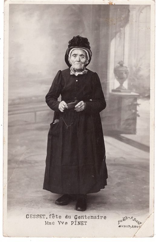 Mme Veuve Pinet, centenaire