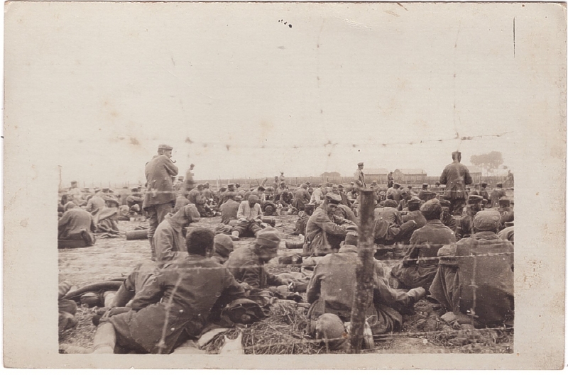 Guerre 14-18. Camp de prisonniers en France (3) 