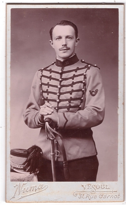 Cavalier du 11e régiment de chasseurs à cheval