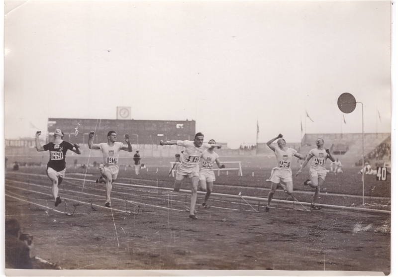 Jeux olympiques de 1924 - Finale du 100 m.
