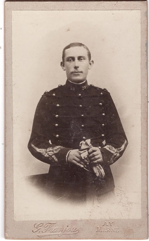 Brigadier du 25e régiment d'artillerie