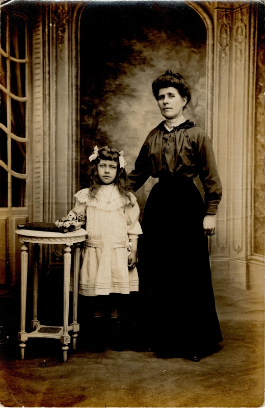 Romanie Vanhove et sa fille Berthe