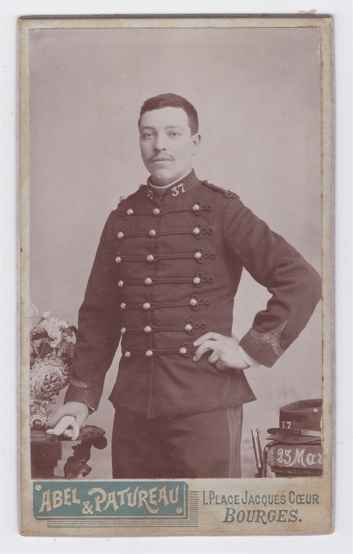 Brigadier du 37e régiment d'artillerie