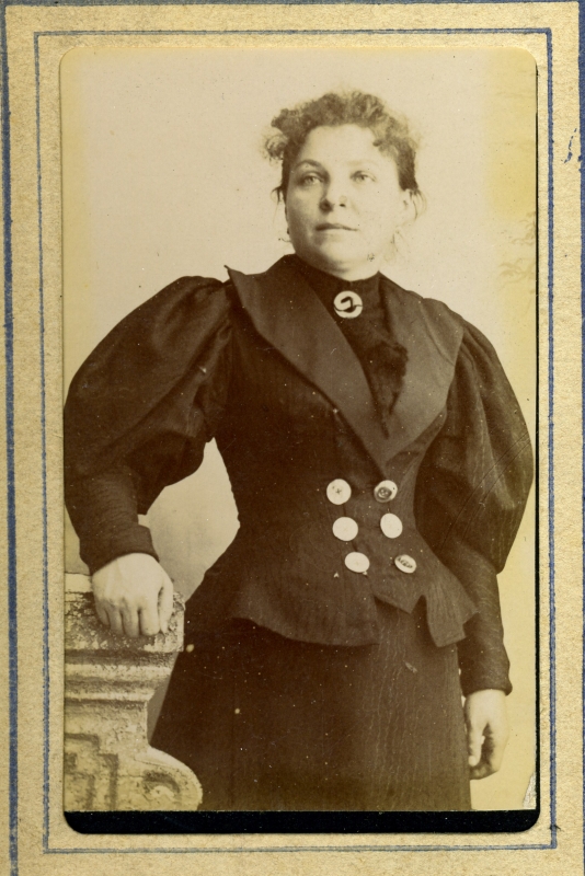 Madeleine Schmitt épouse Lahougue