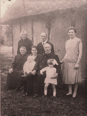 1929 Rene Claude et parents Bigorne + Marguerite Bigorne 3